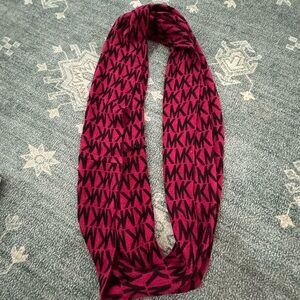 Michael Kors Pink and black Scarf. Like New.